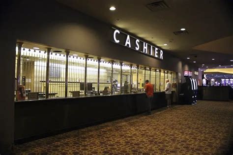 gaming booth cashier